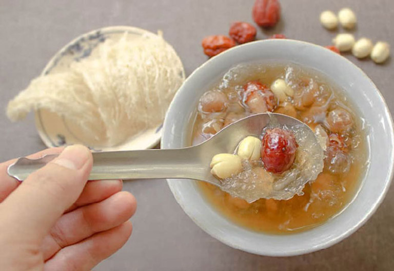  Các bước chưng yến với táo đỏ hạt sen